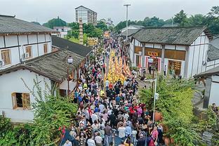 迈尼昂本场对阵萨索洛数据：6次扑救全场最多，评分8.5全场最高